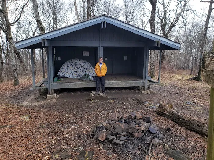 Tray Mountain AT Shelter Picture 2