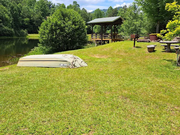 Hickorynut Cove Campgrounds Picture 2