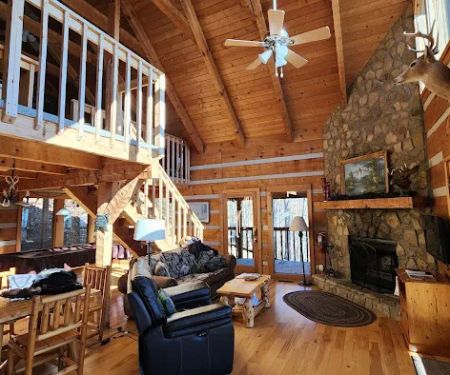 Stairway to Heaven (Hearthside Cabin Rentals)