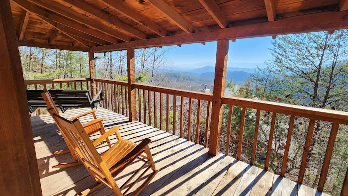 Stairway to Heaven (Hearthside Cabin Rentals) Picture 3