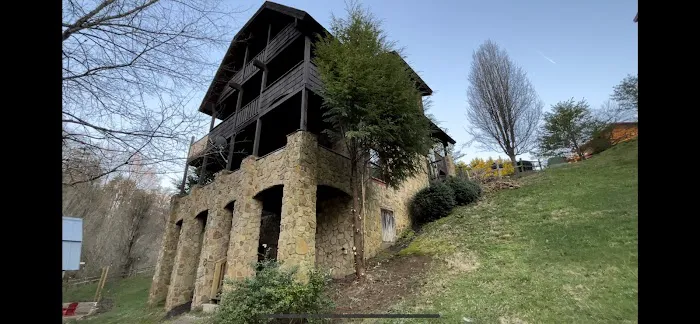 Hillside Dreams Picture 1