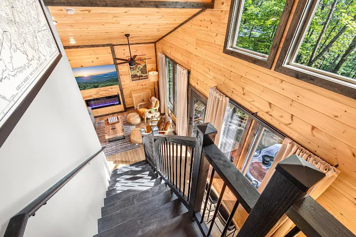 Hidden Mountain Hideaway Cabin Picture 10