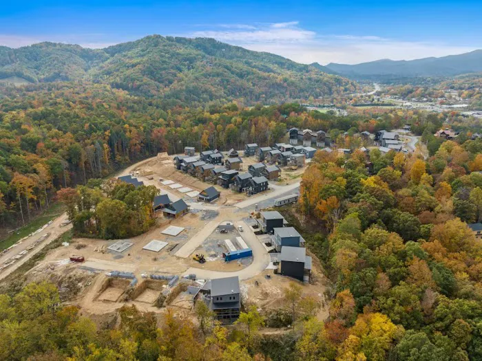 Mountain Luxury Prime Picture 2