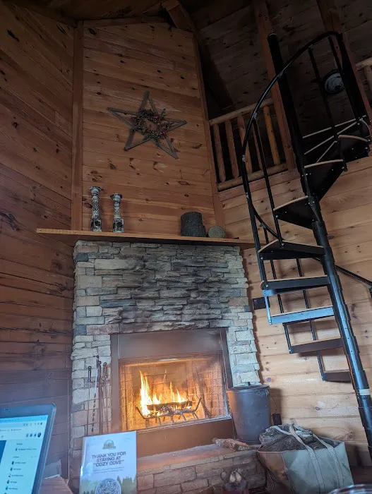 Cozy Cove Cabin Picture 2