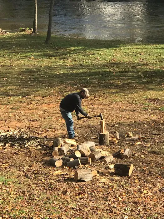 Smoky Waters Campground Picture 9