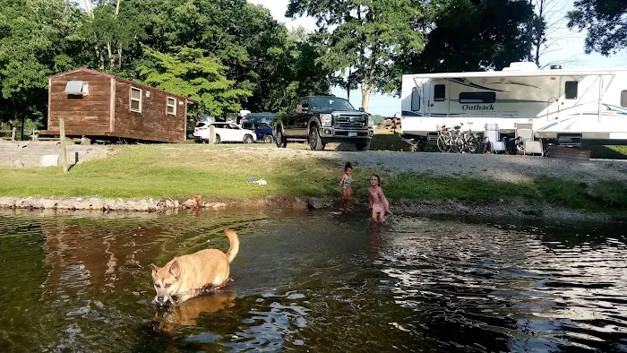 Riverstone Campground Picture 2