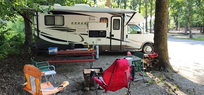 Vee Hollow Campground Picture 9