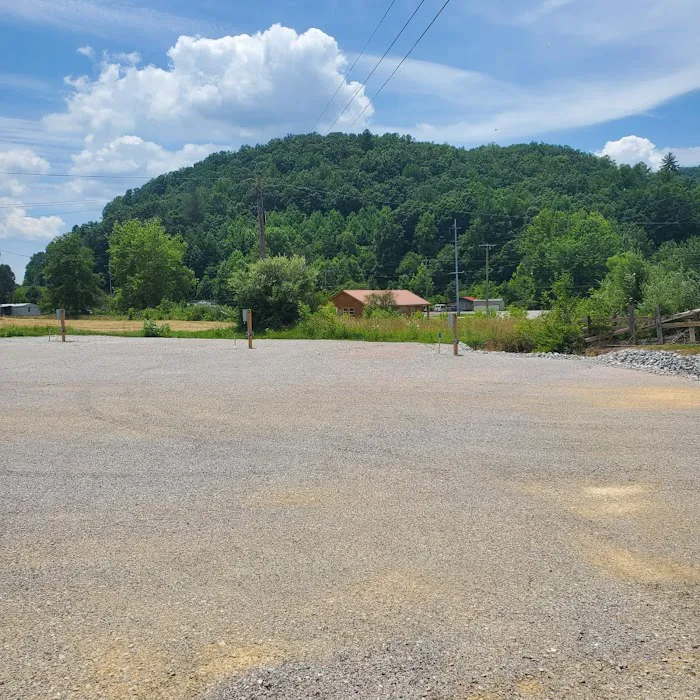 Dad's Campground Picture 3