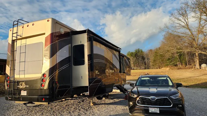 Rocky Ridge Roost RV Campground Picture 1