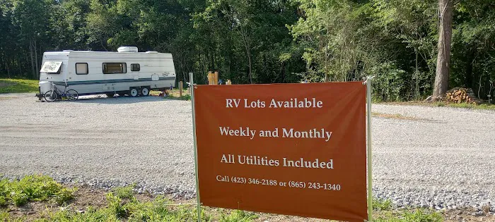 S&S RV park Picture 5