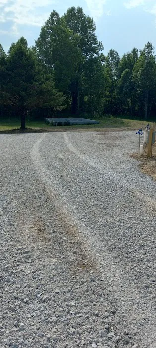 S&S RV park Picture 9
