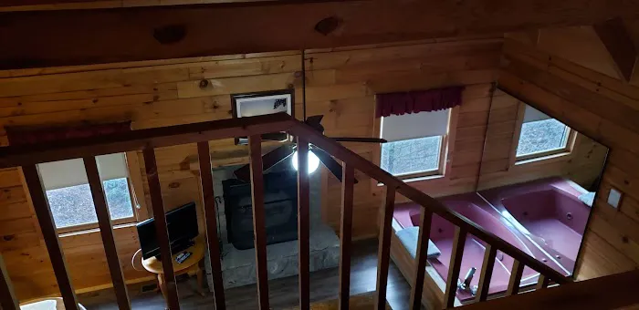 Brently honeymoon Cabins Picture 10