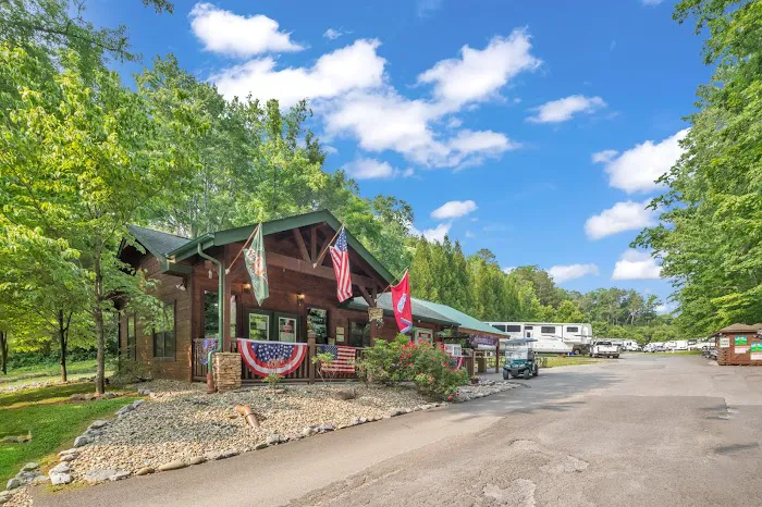 Bear Cove Village Picture 2