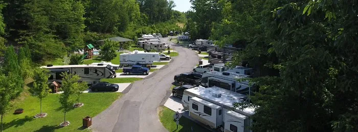 Bear Cove Village Picture 5