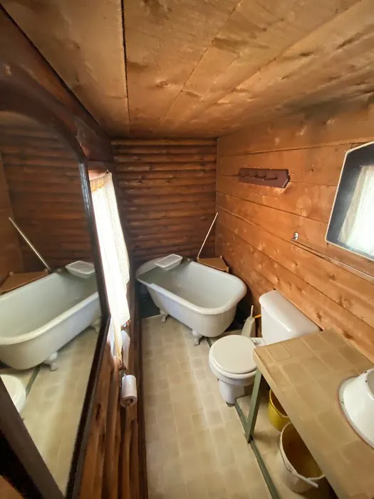 Air & Sun Acres - Cabin Rentals Picture 3
