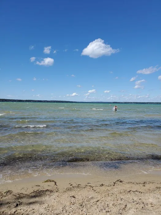 South Higgins Lake Campground Picture 6