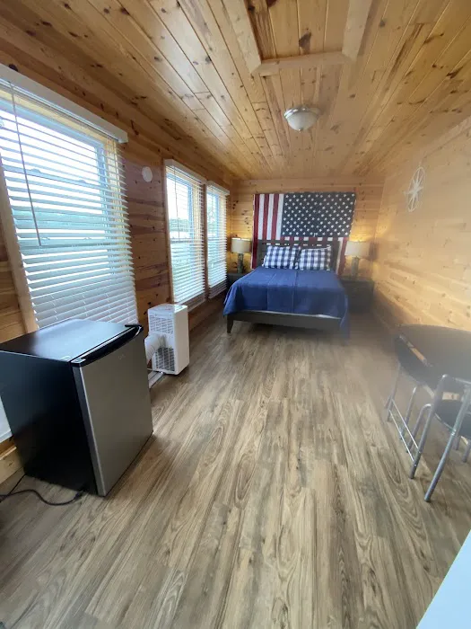 Arrowhead Lake Camp Picture 9