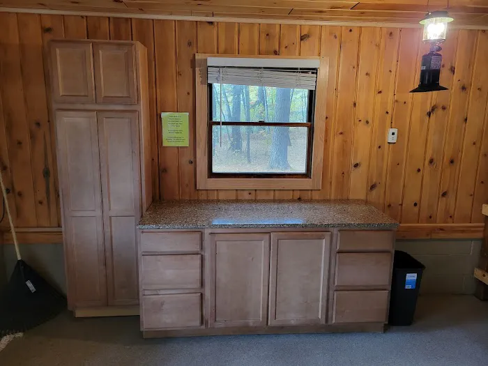 Devoe Lake Cabin Picture 1