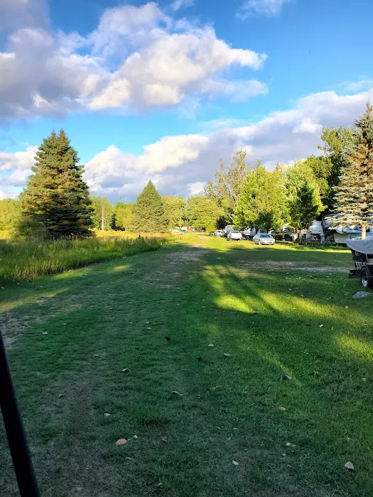 Houghton Lake Travel Park Picture 8