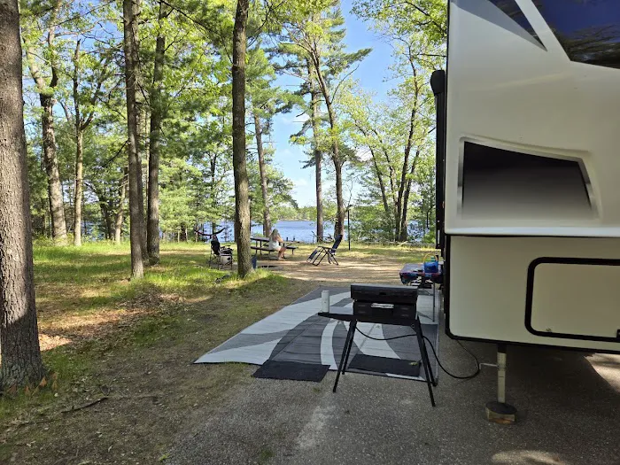 Round Lake Campground Picture 7