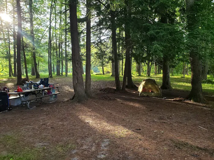 Gleasons Landing Picture 2