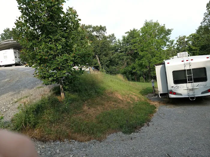 Down Yonder Camp LLC Picture 9
