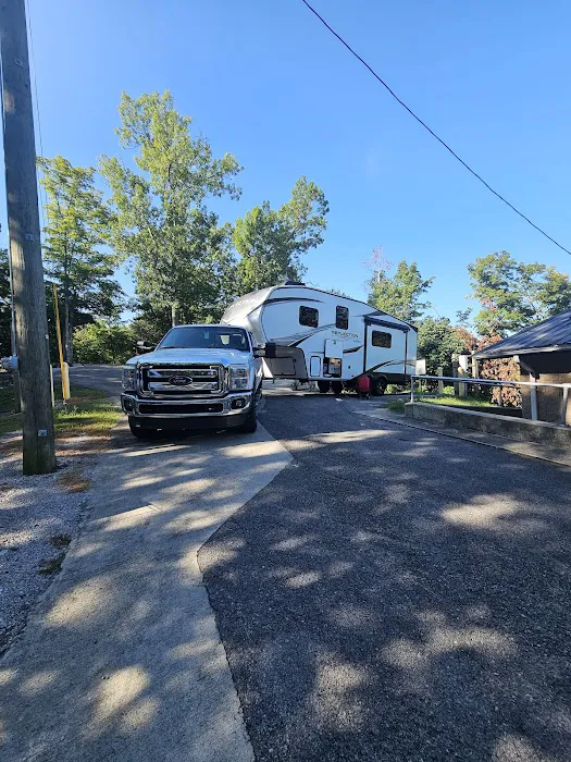 U.S. Army Corps of Engineers Fall Creek Campground Picture 4