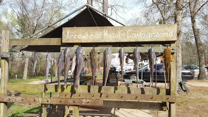 Arrow Head Motel & Campground Picture 1