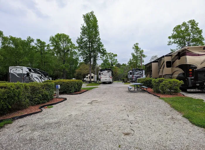 Oak Plantation Camp Ground Picture 1