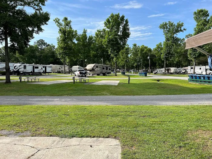 Oak Plantation Camp Ground Picture 7