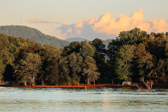 Gibson Cove Campground Picture 5