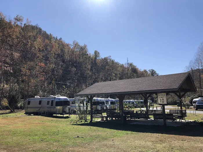Top of Georgia Airstream Park Picture 1