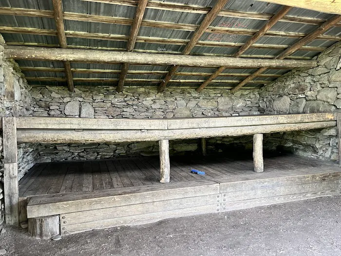 Icewater Spring Shelter Picture 7