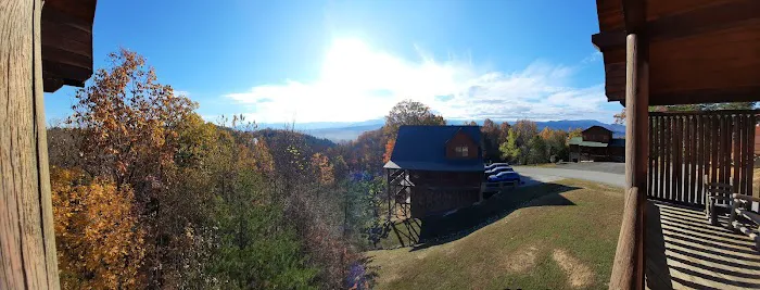 Heart to Heart Dollywood Cabins Picture 3
