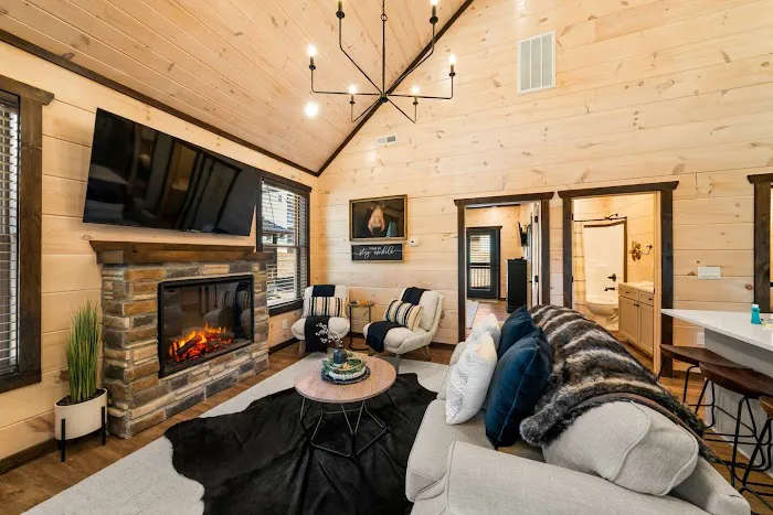 Bearfoot Bungalow Picture 1