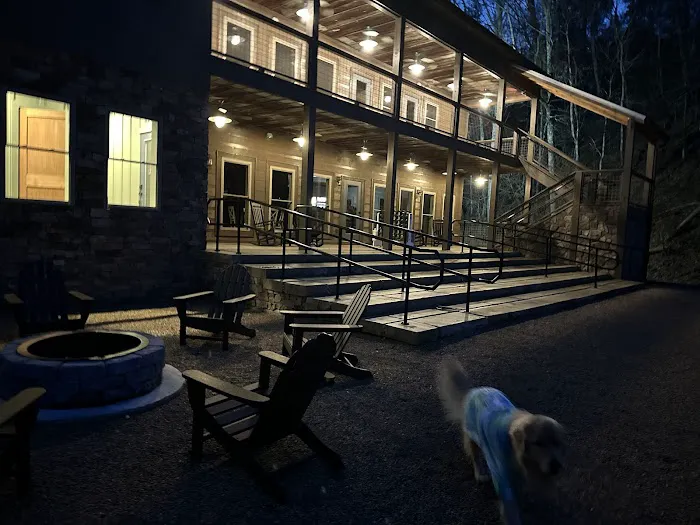 Appalachian Springs Outdoor Resort Picture 10