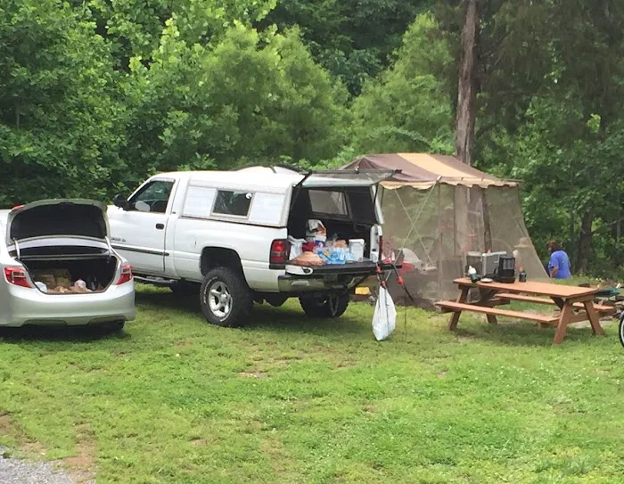 Hidden Lake Campground & Resort Picture 7