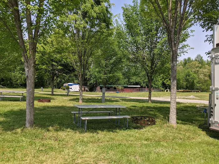 East Fork Stables & Campground Picture 6