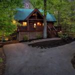 Mountainside Memories Cabin