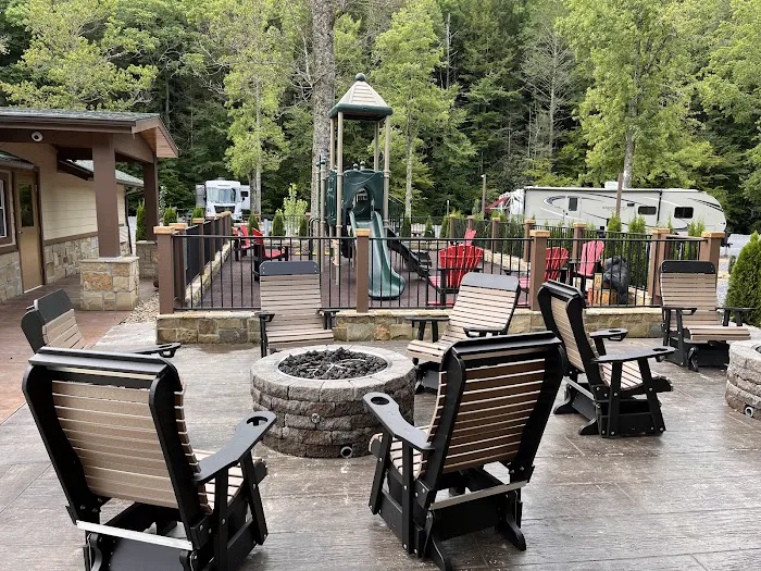 Dudley Creek RV Resort Picture 8