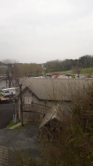 Rivers Edge Campground Picture 7