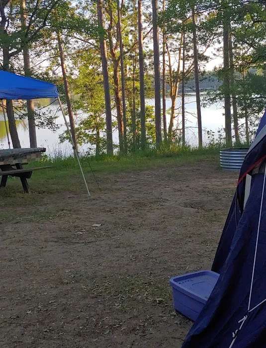 Goose Lake State Forest Campground Picture 9