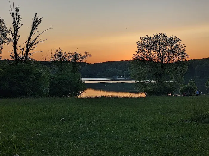 Camp Bullfrog Lake Picture 7