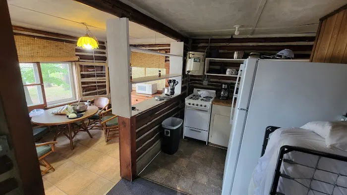 Bell's Bay Cabins Picture 4