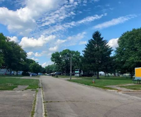 Prairie Pines Campground