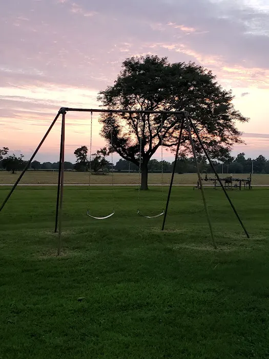 Prairie Pines Campground Picture 6