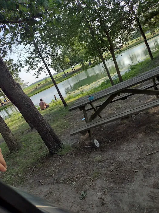 Timbered meadows campground Picture 10