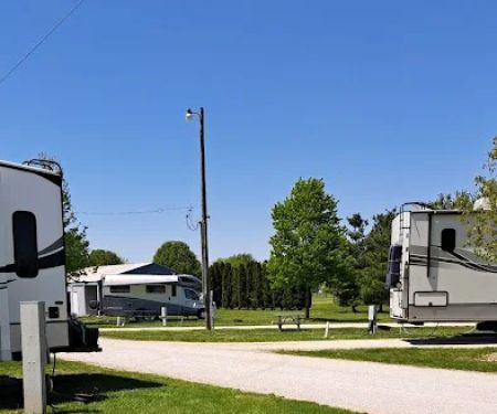 D & W Lake Camping & RV Park