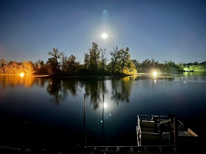 Lazy L Lake Campground Picture 3
