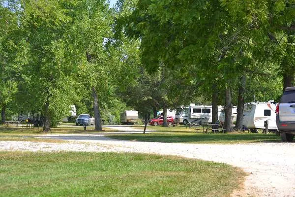 Thousand Trails Horseshoe Lakes Picture 7